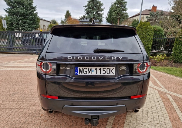 Land Rover Discovery Sport cena 77000 przebieg: 190000, rok produkcji 2018 z Susz małe 37